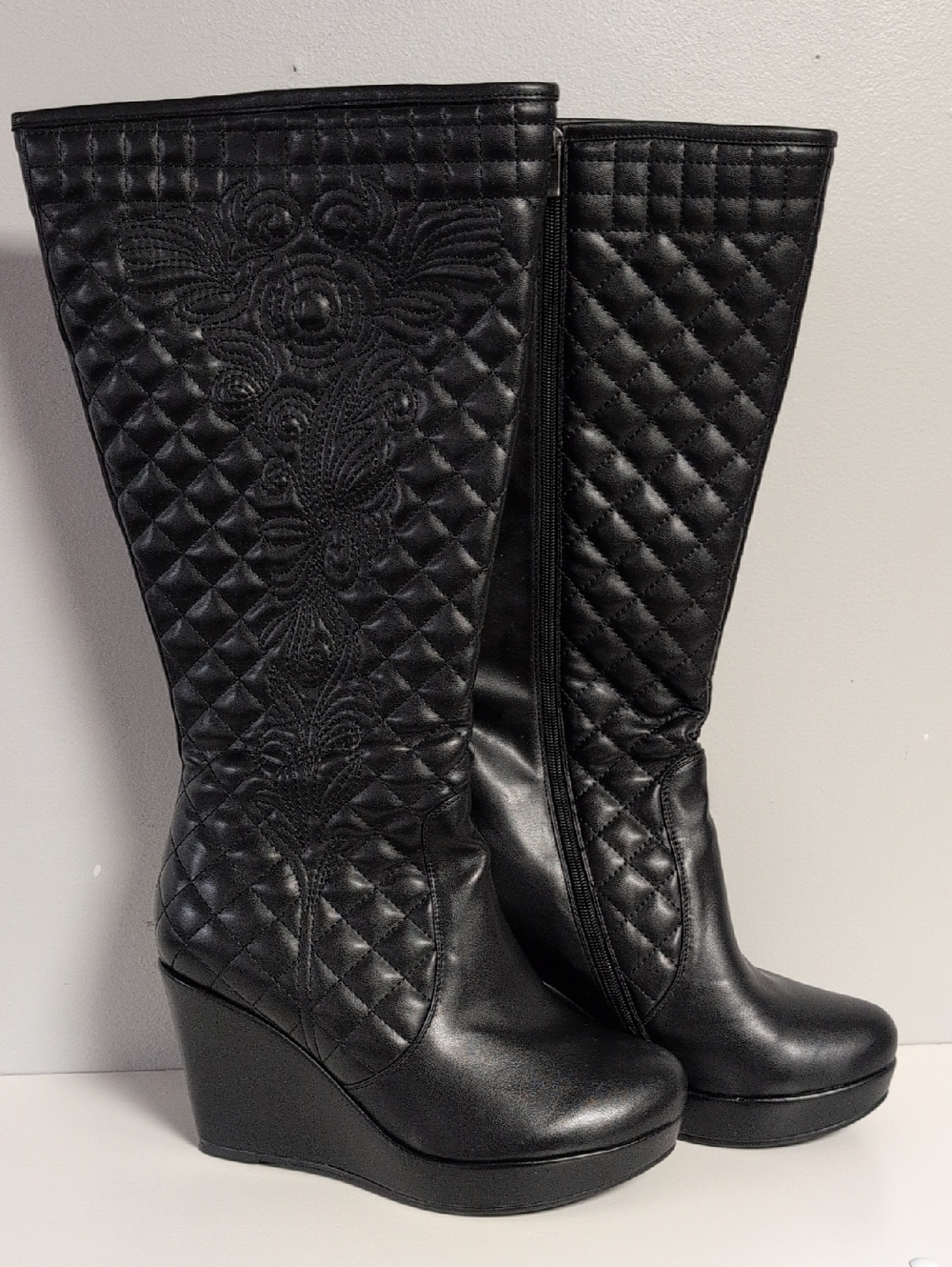 Women's Addition Elle Heeled Boots Knee High Zipper Platform Black Alternative